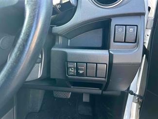 2013 Nissan LAFESTA - Thumbnail