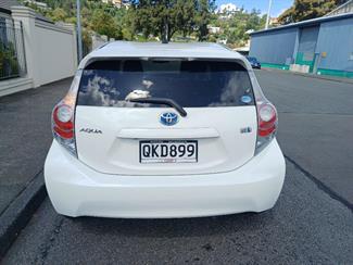 2012 Toyota AQUA - Thumbnail