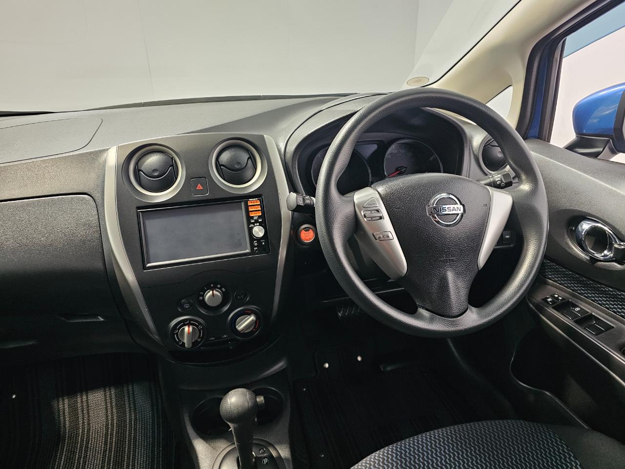 2016 Nissan NOTE
