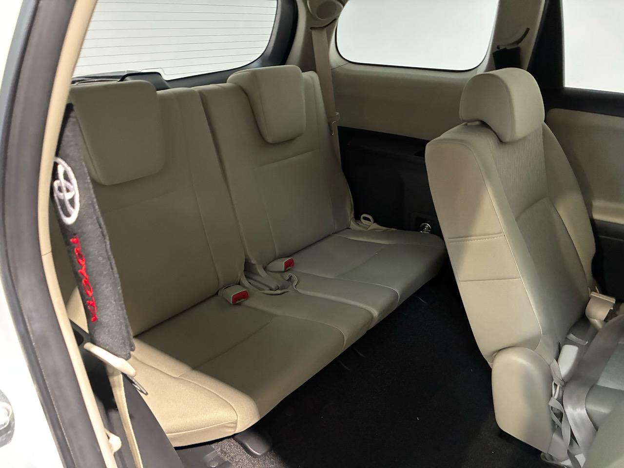 2011 Toyota WISH