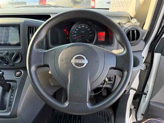2022 Nissan NV200 - Thumbnail