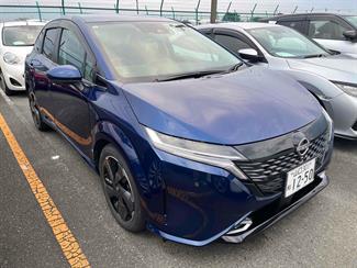 2021 Nissan AURA - Thumbnail