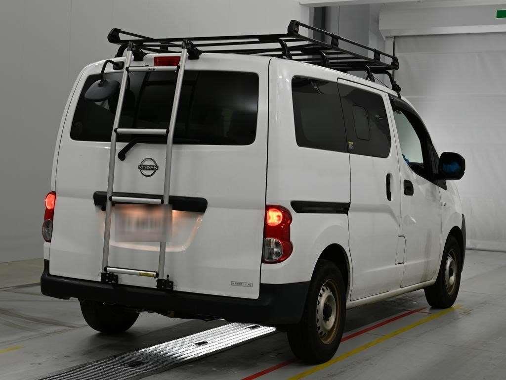 2022 Nissan NV200
