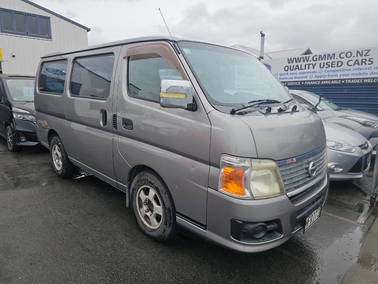 2010 Nissan CARAVAN