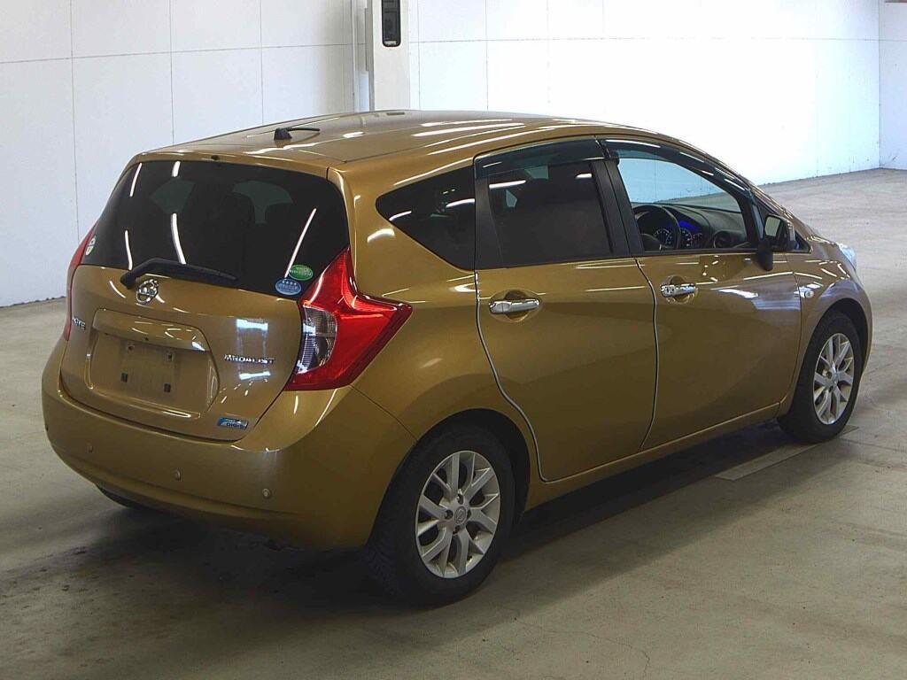 2014 Nissan NOTE