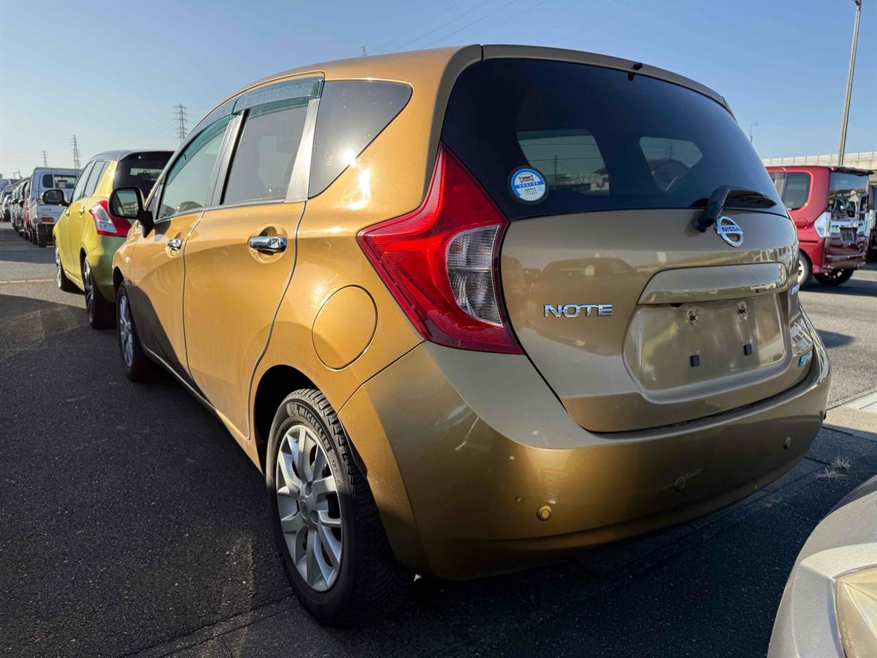 2014 Nissan NOTE