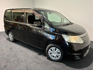 2008 Nissan SERENA - Thumbnail