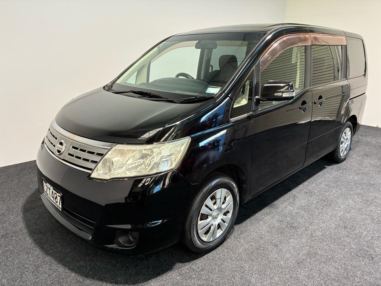 2008 Nissan SERENA