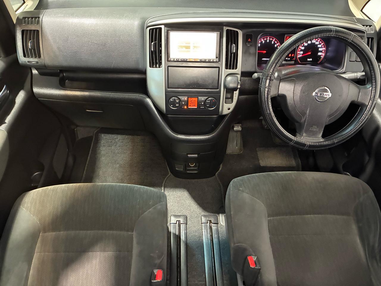 2008 Nissan SERENA