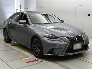 2013 Lexus IS 300H - Thumbnail