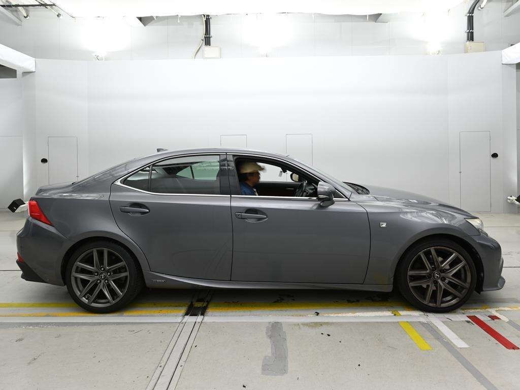 2013 Lexus IS 300H