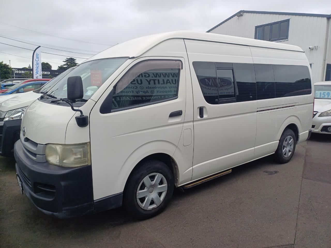 2009 Toyota Hiace