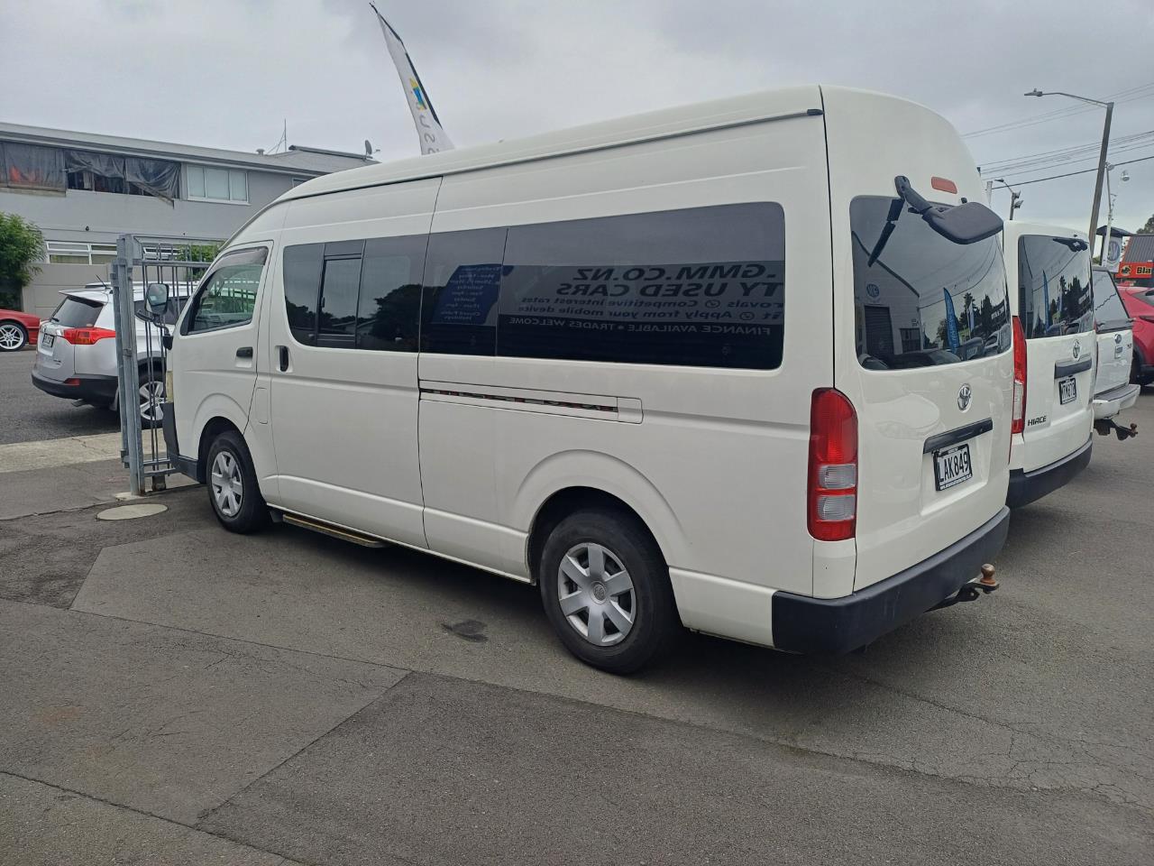 2009 Toyota Hiace