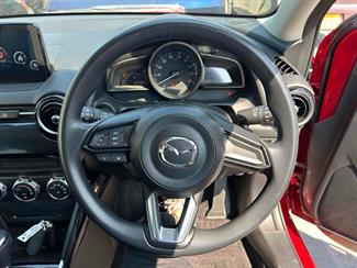 2017 Mazda DEMIO - Thumbnail