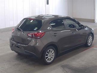 2015 Mazda DEMIO - Thumbnail