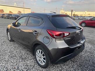 2015 Mazda DEMIO - Thumbnail