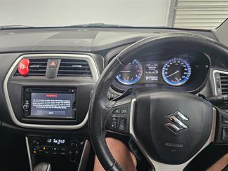 2014 Suzuki S-CROSS - Thumbnail