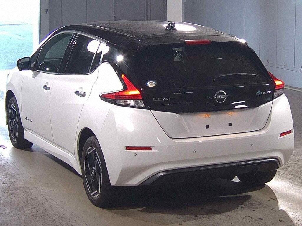 2022 Nissan LEAF