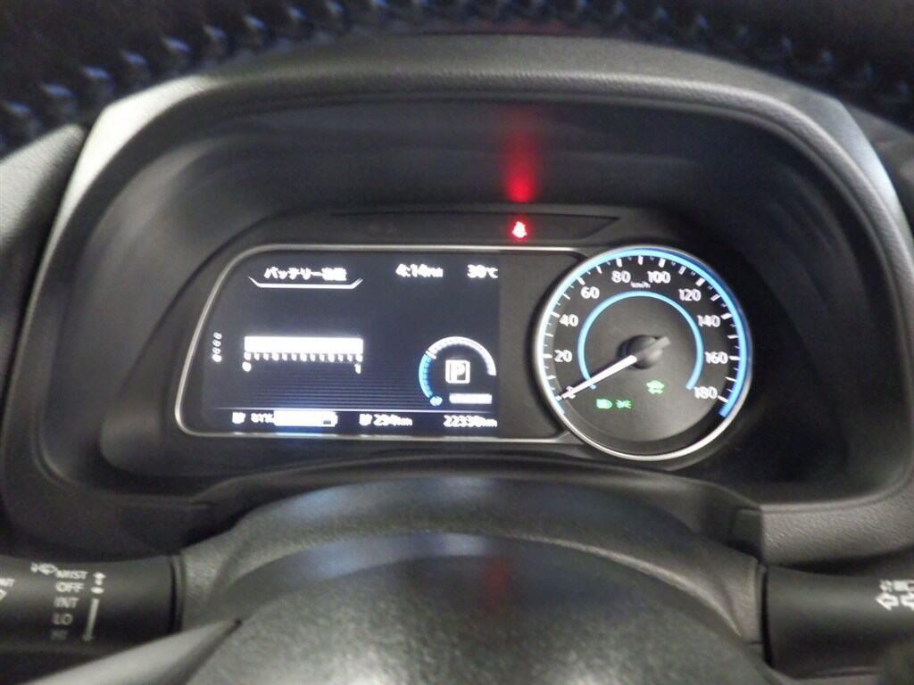 2022 Nissan LEAF