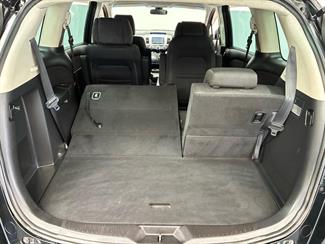 2015 Mazda MPV - Thumbnail