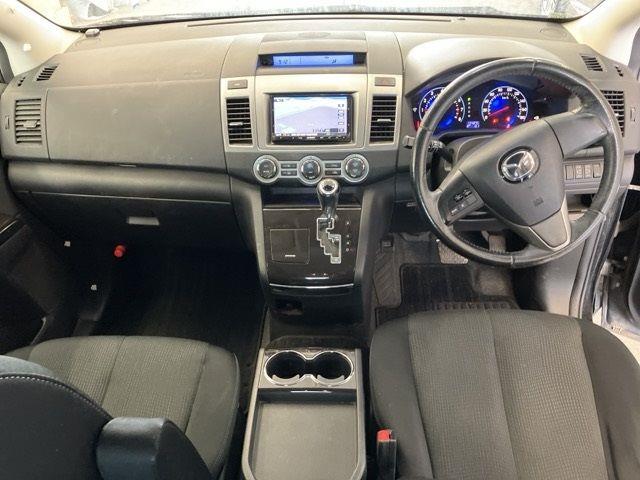 2015 Mazda MPV