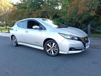 2020 Nissan LEAF - Thumbnail