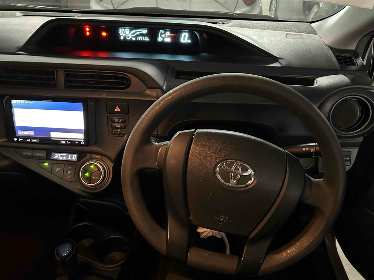 2017 Toyota AQUA