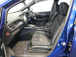 2021 Nissan LEAF - Thumbnail