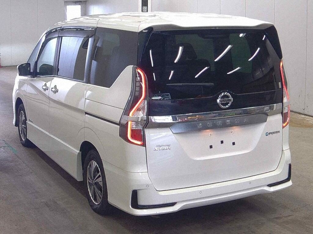 2022 Nissan SERENA