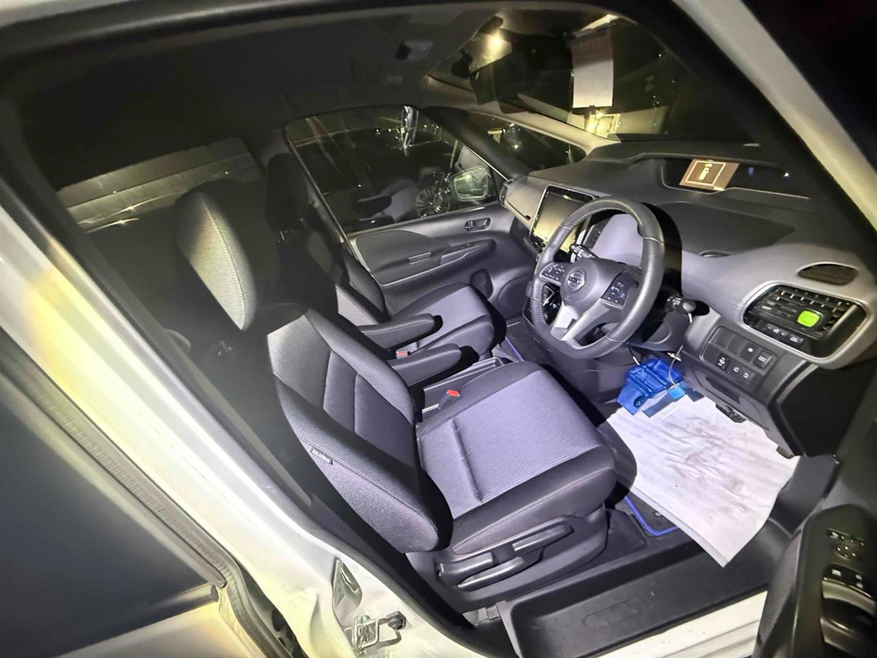 2022 Nissan SERENA