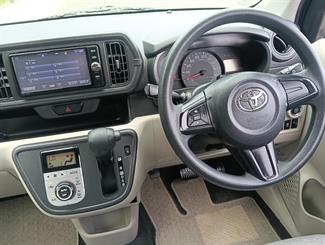 2016 Toyota PASSO - Thumbnail
