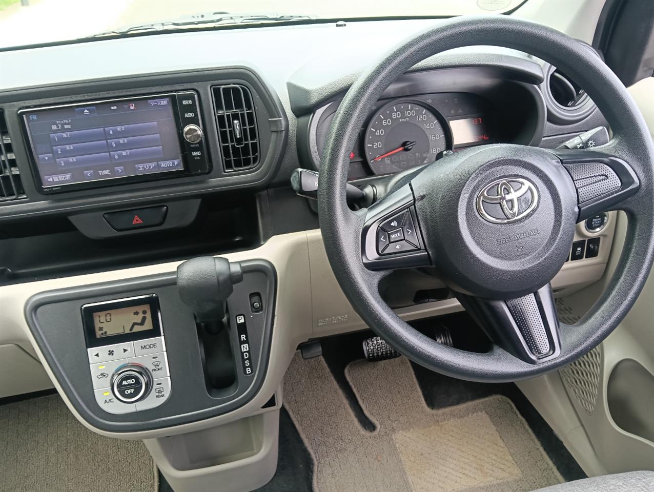 2016 Toyota PASSO