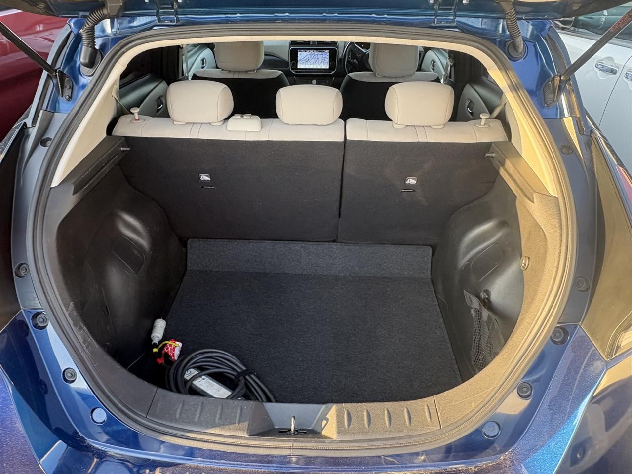 2021 Nissan LEAF