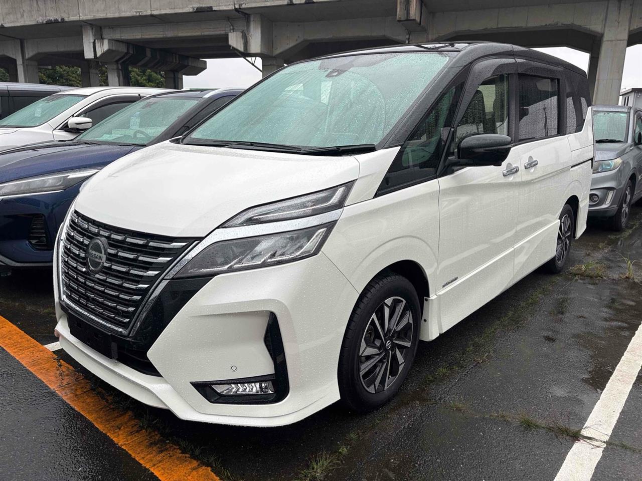 2020 Nissan SERENA