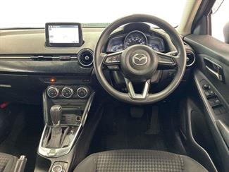 2017 Mazda DEMIO - Thumbnail