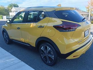 2020 Nissan KICKS - Thumbnail