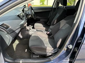 2007 Mitsubishi Galant - Thumbnail