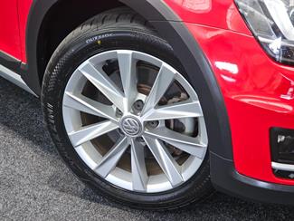 2015 Volkswagen Golf - Thumbnail