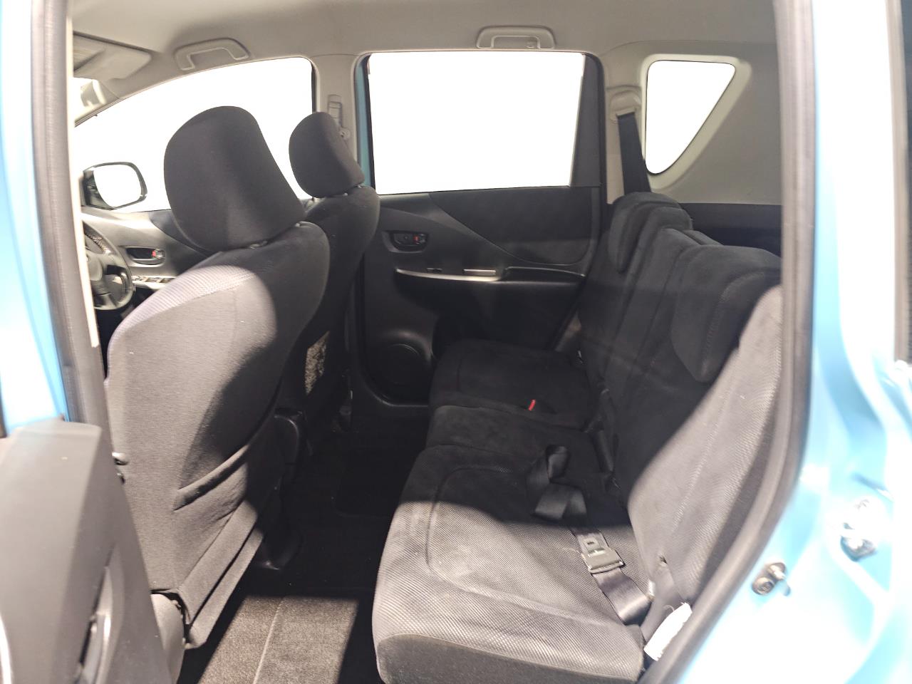 2006 Toyota Ractis