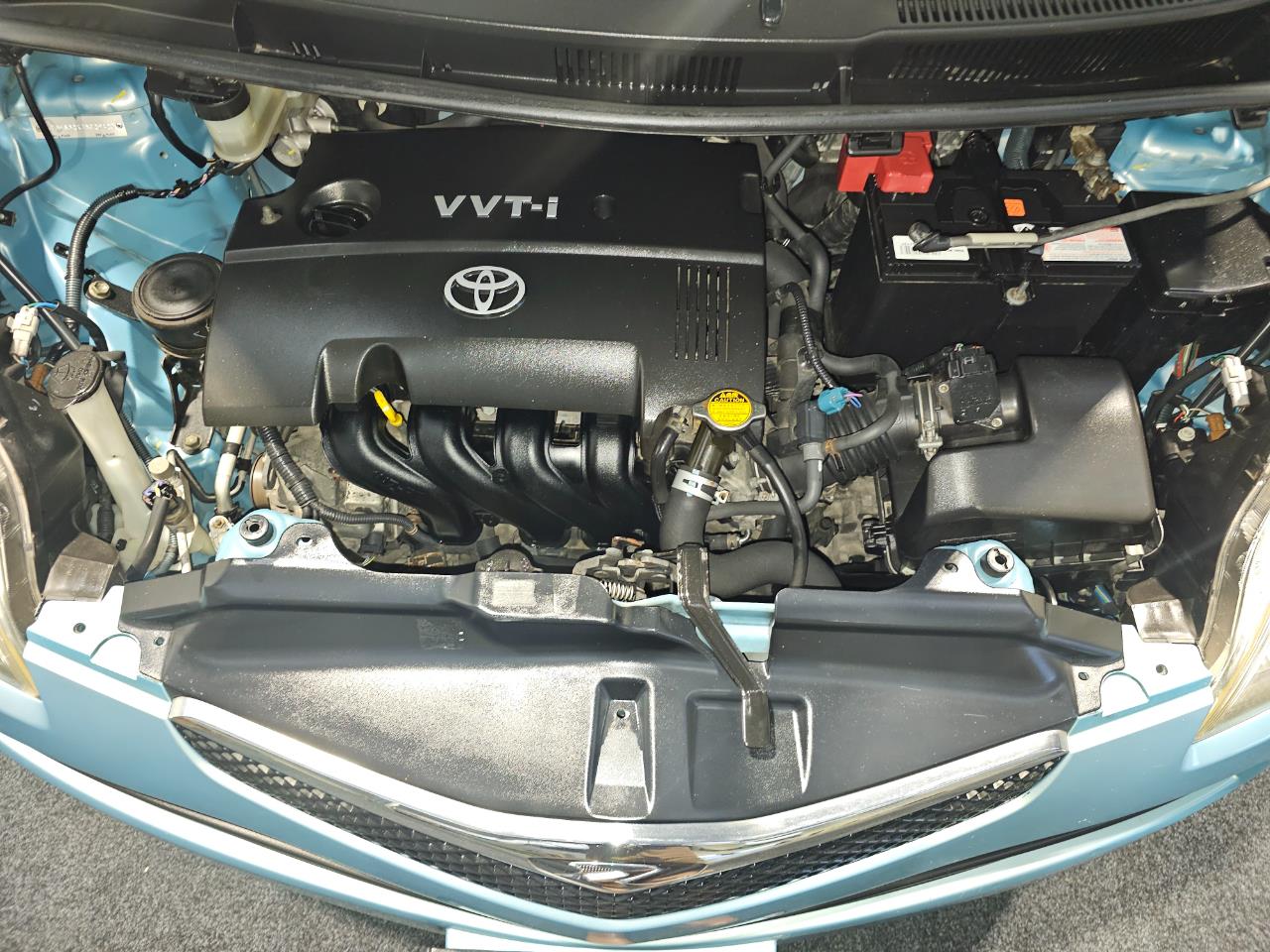 2006 Toyota Ractis
