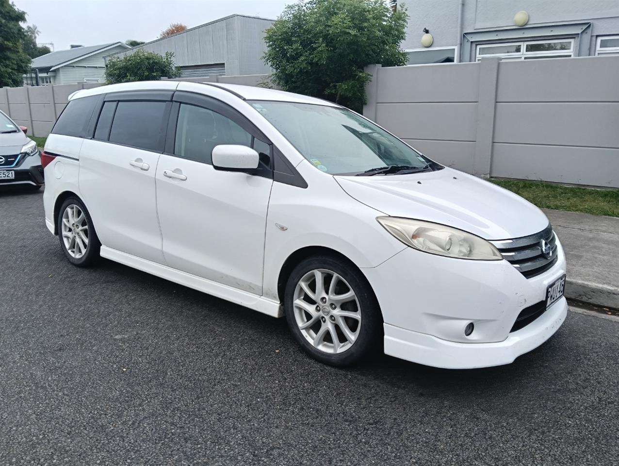 2012 Nissan LAFESTA