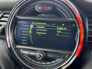 2016 Mini Cooper - Thumbnail