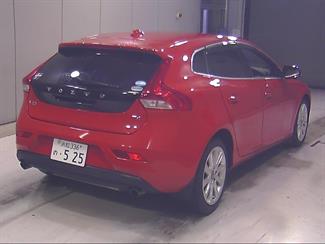 2013 Volvo V40 - Thumbnail