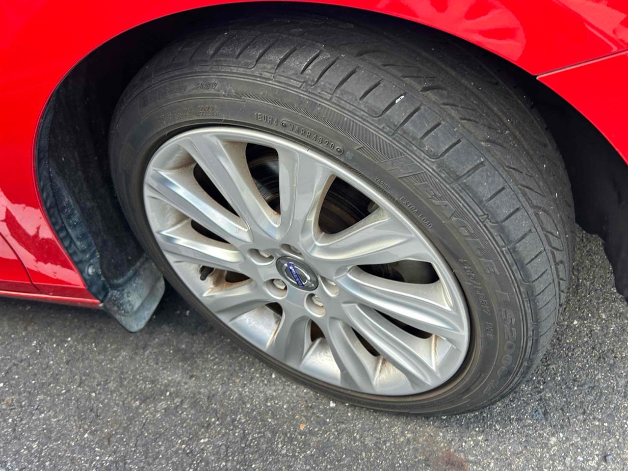 2013 Volvo V40