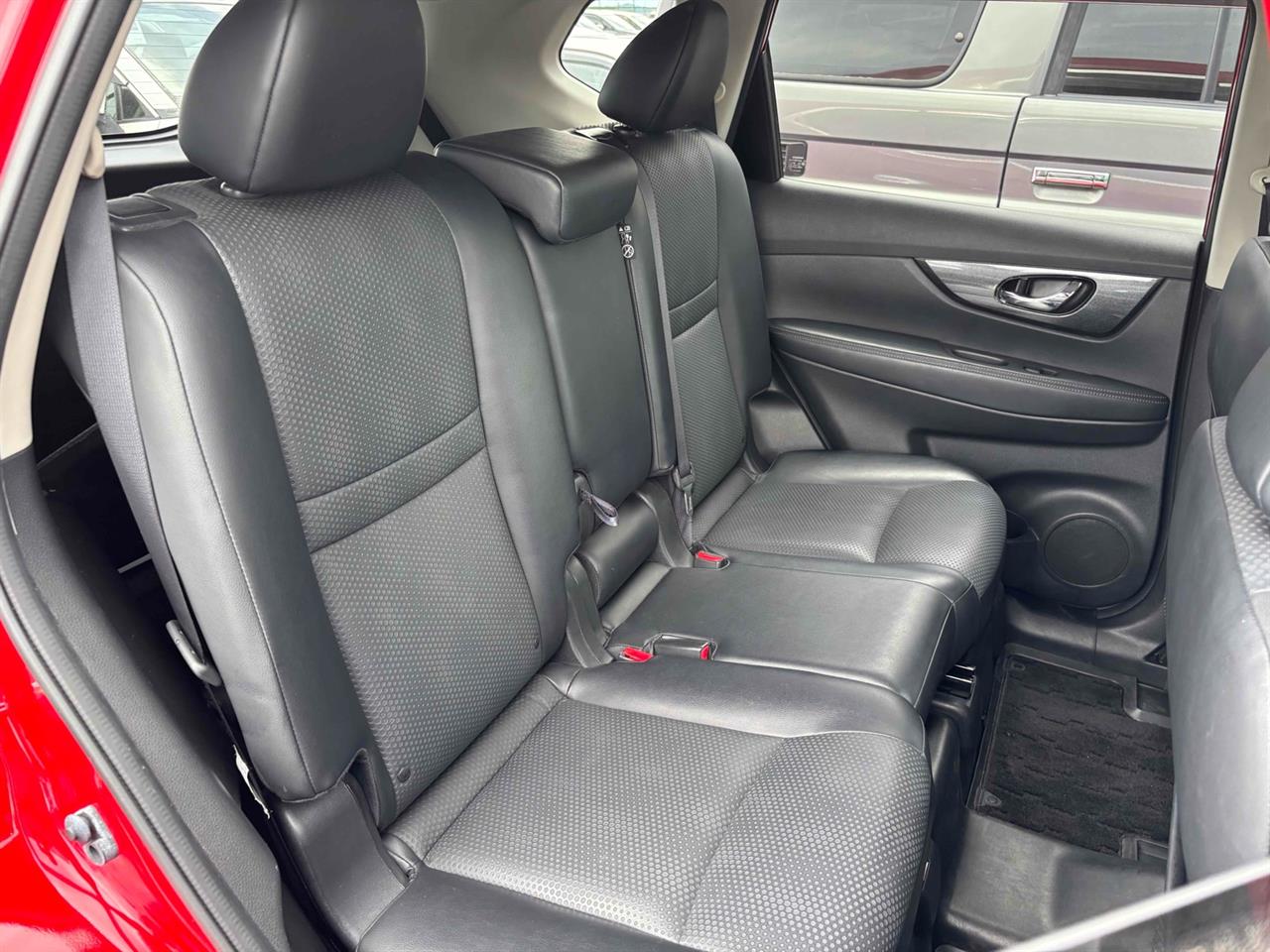 2015 Nissan X-TRAIL