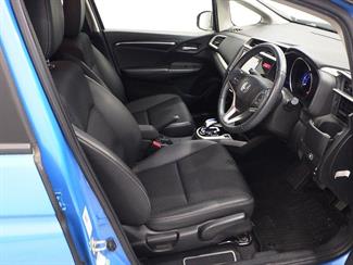 2014 Honda FIT - Thumbnail
