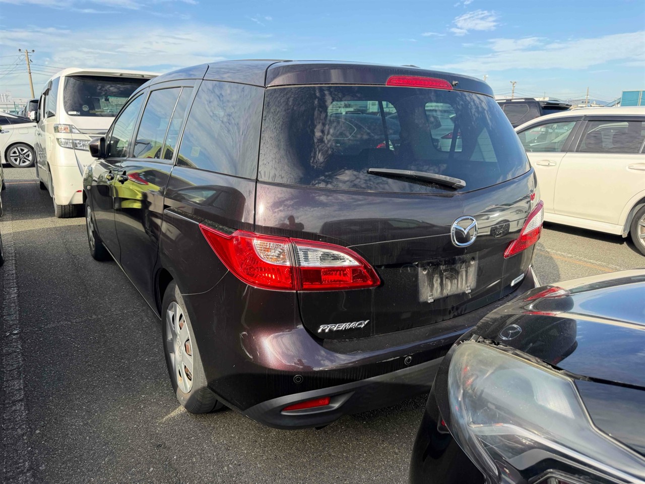 2017 Mazda PREMACY