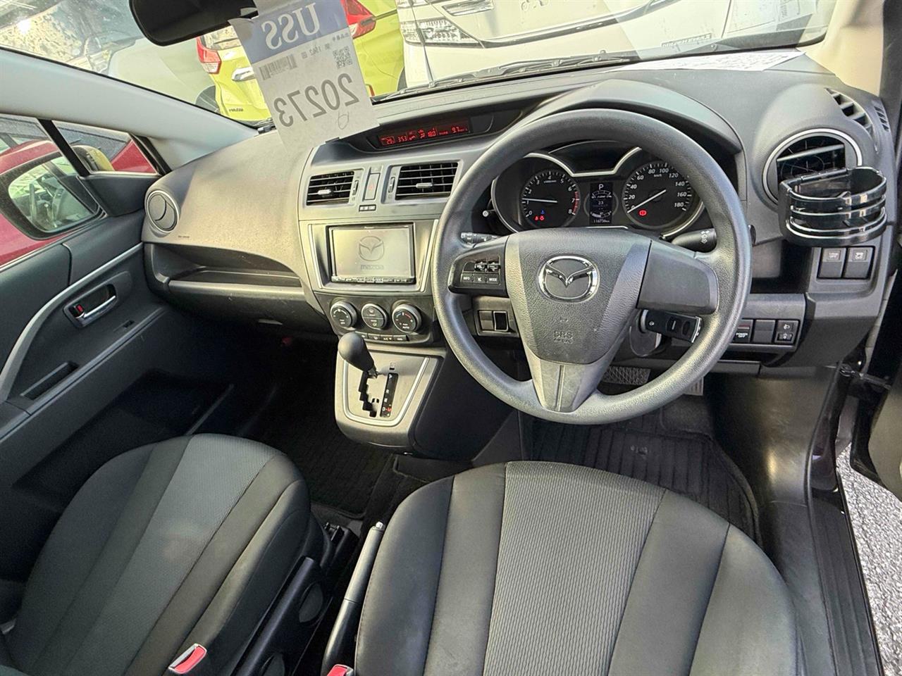 2017 Mazda PREMACY