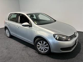 2012 Volkswagen Golf - Thumbnail