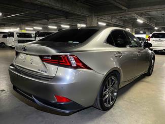 2014 Lexus IS 300H - Thumbnail